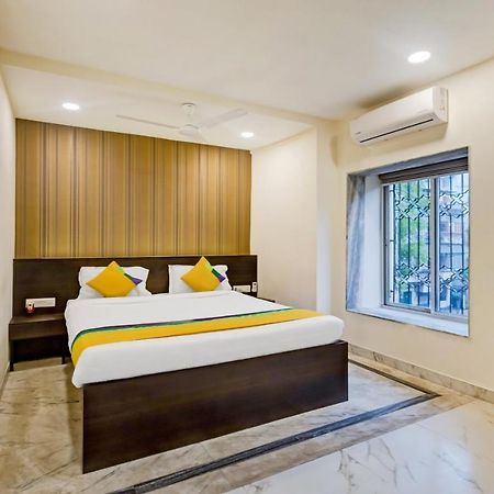 Itsy Hotels Neeranand Plaza Calcutta Exteriör bild