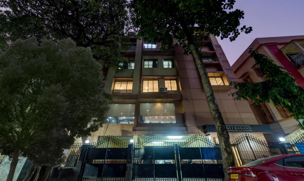 Itsy Hotels Neeranand Plaza Calcutta Exteriör bild